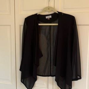 Dressy chiffon jacket with three-quarter sleeves, perfect condition. lightweight
